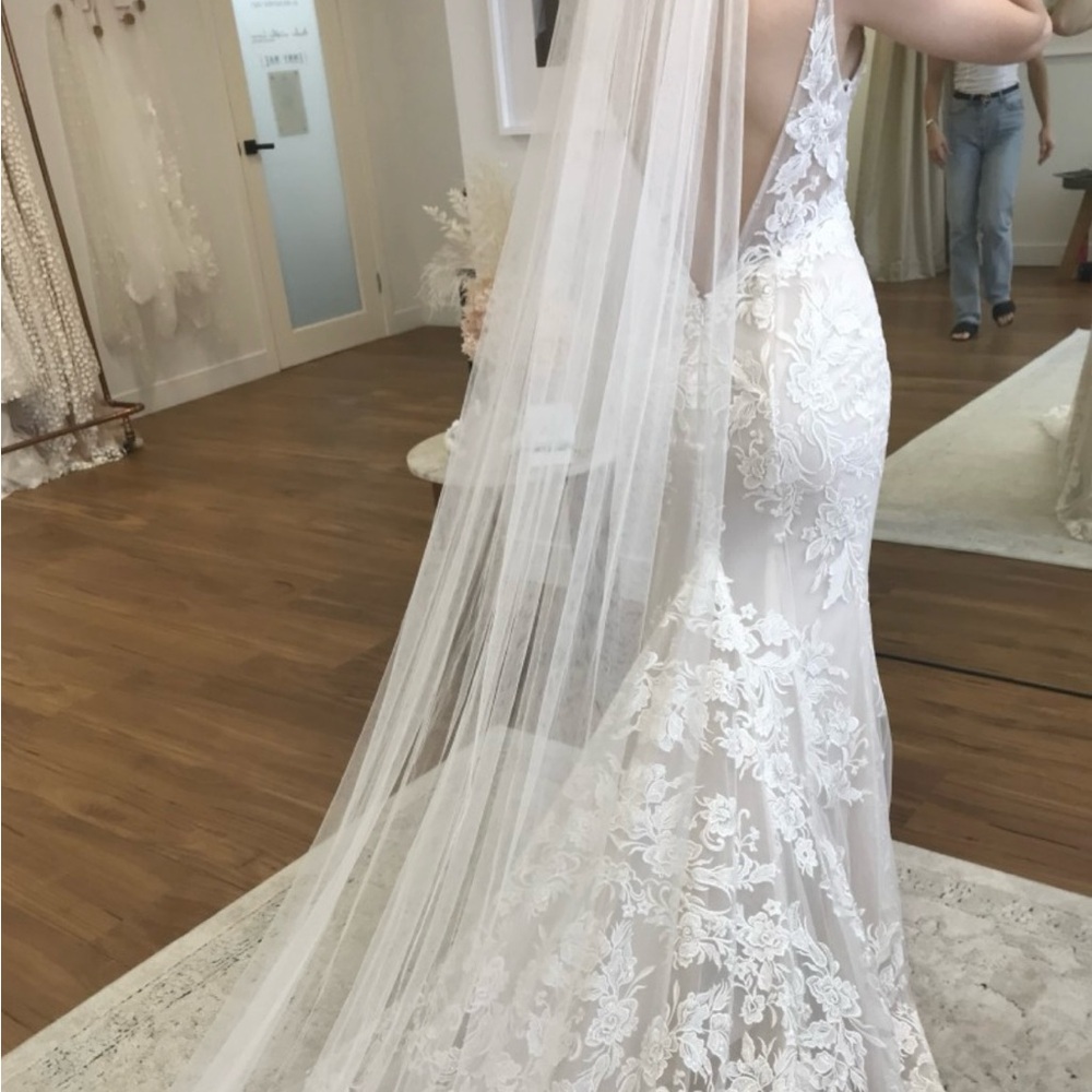 Elegant Backless Lace Made With Love Arlo Wedding Dress with Veil